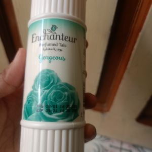 Enchanteur Gorgious