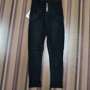 Y-20 Size 28 Slim Fit Women Denim Jeans