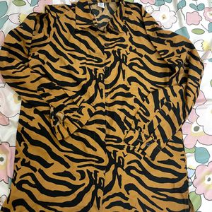 Animal Print crepe shirt