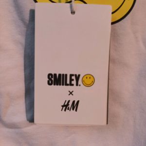 Y2k Pinterest-y H&M x Smiley Cropped Tank Top