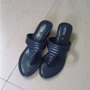 METRO SHOES BRAND NEW UNUSED