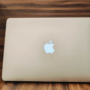 Macbook Air 2016 Good Condition