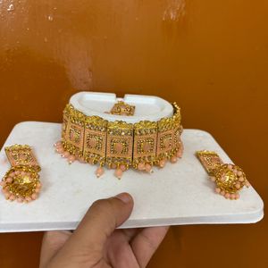 Peach Jewellery Set