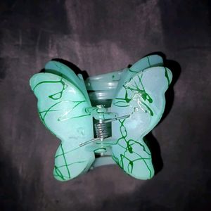 Green Butterfly Clutcher