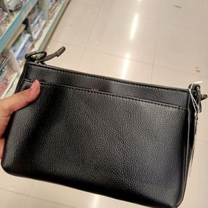 Black Hand Bag