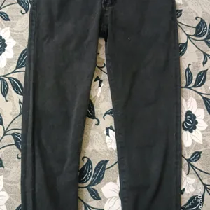 HIGH WAIST BLACK URBANIC JEANS