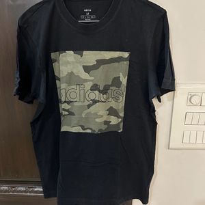🎉LASt PRICE🎉Adidas T-shirt