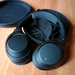 SONY HEADPHONES WITH NOISE CANCELLATION