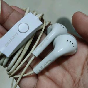 ORIGINAL SAMSUNG EARPHONES