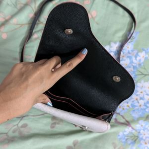 Black & White Double Chambered Sling Bag