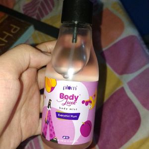 plum everythinplum body mist