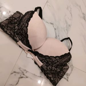 Padded Branded Bra...70D