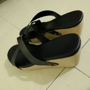 Black Sandal