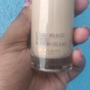 Oriflame Giordani Gold Mineral Foundation SPF 15