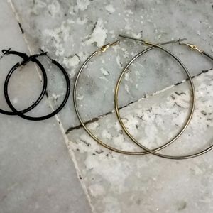 2 Pair Of Hoop Earrings