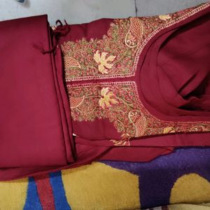 Beautiful Kashmiri Suit Set