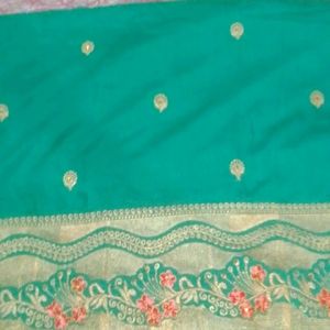 Saree With Heavy Embroidery On Bottom