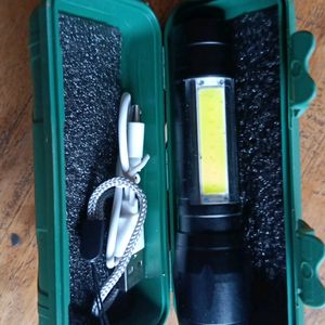 RECHARGEABLE TORCH