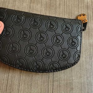 Black Purse