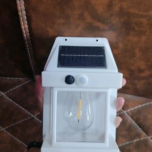 Solar Interaction Wall Lamp