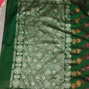 Green Colour Saree 💚