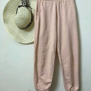 Peachy Vibe In Joggers