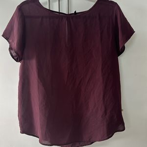 Benetton Size L/XL Maroon High Low Top