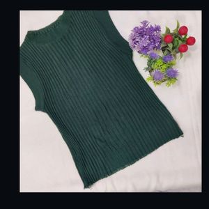 Women's ribbed green  top