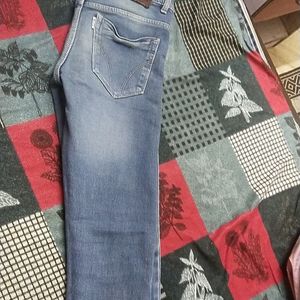 Very Nice Jean's And Quality