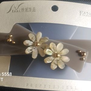 5558 - Korean Hair Clip