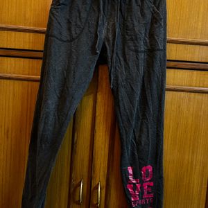 Max Joggers