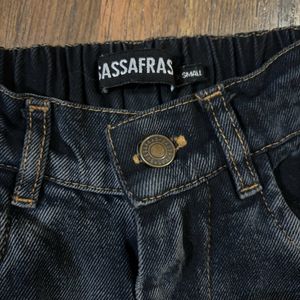 SASSAFRAS Ripped Boyfriend Fit Jeans