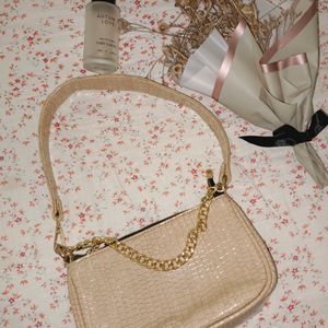 Nude Shoulder Bag