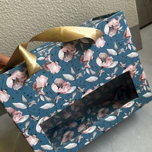 Gifting Box