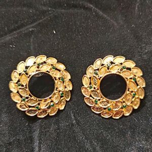 Beautiful Round Earrings