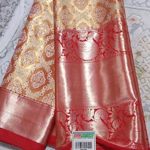 Flat Sale😍😍 Get This Pure Silk Saree @13999/