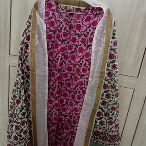 Floral Print Cotton Kurta Pant Set