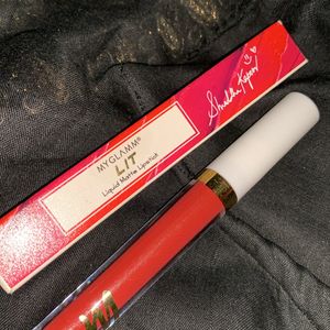 MyGlamm Lit Liquid Matte Lipstick Cupcakey