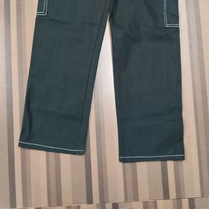 V-32 Size-28 Cargo Straight Women Denim Jeans