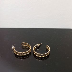 Chain Design Half Hoop Earrings