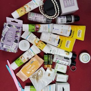 MYSTRY SKIN CARE -10 PRODUCT WITH FREEBIES 💓