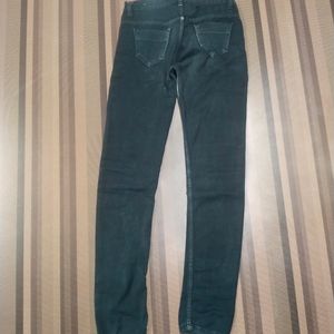 U-01 Size 30 Slim Fit Women Denim Jeans