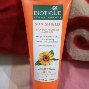 MEGA OFFER FLAT 25% OFF BIOTIQUE SPF 50 UVB