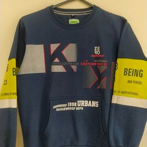 Sweatshirt With Pocket