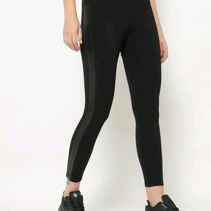 Mid-Rise Ankle-Length Treggings