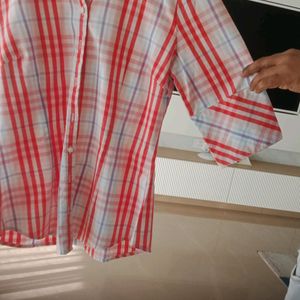 Fixed Price White And Red striped Shirt