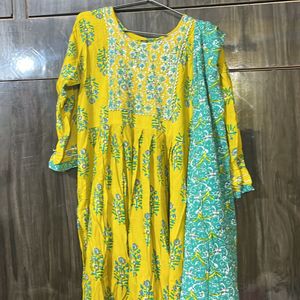 Womens Kurta With Dupatta Set