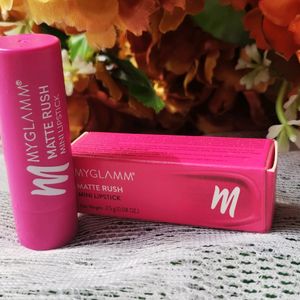 MyGlamm Matte Rush Lipstick - Rich In Birmingham