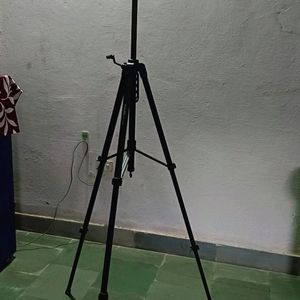 Tripod