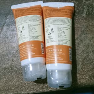 2 Sunscreen 🧴 From Glamveda